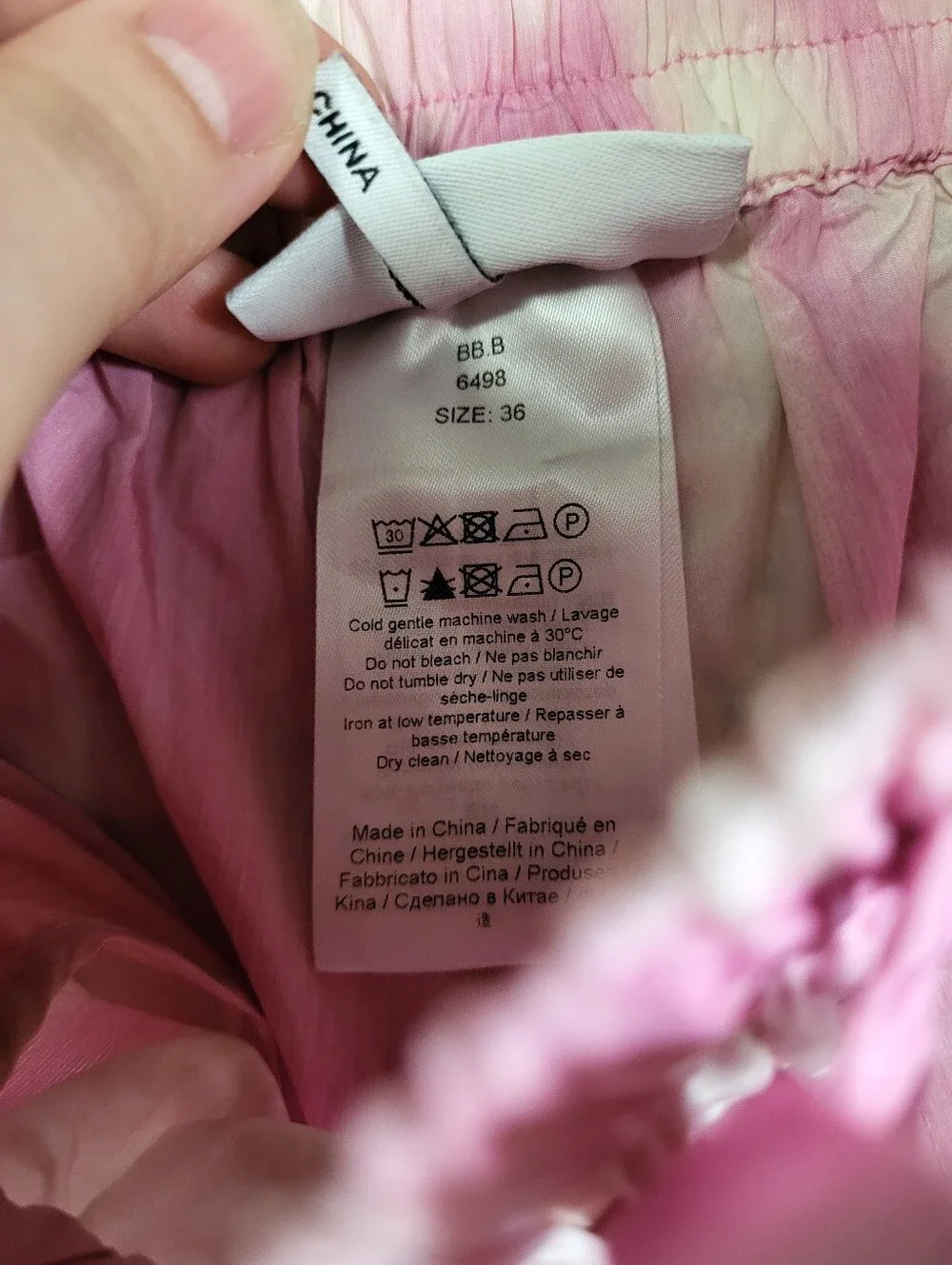 GANNI Tech Fabric Shorts Dreamy Daze Phlox Pink Size 36 / US 2 Pockets
